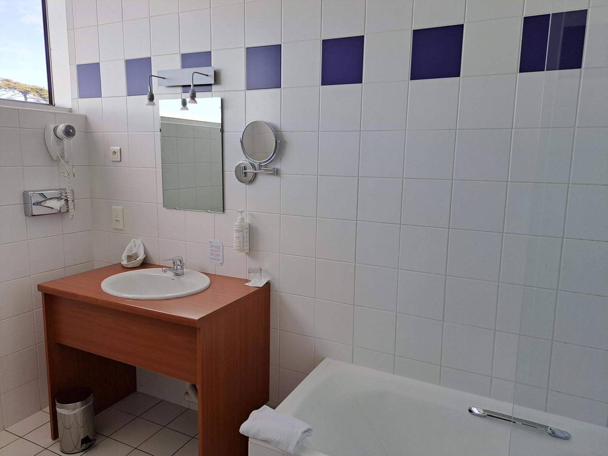 Hotel Savoie Leman Thonon-les-Bains Exterior foto