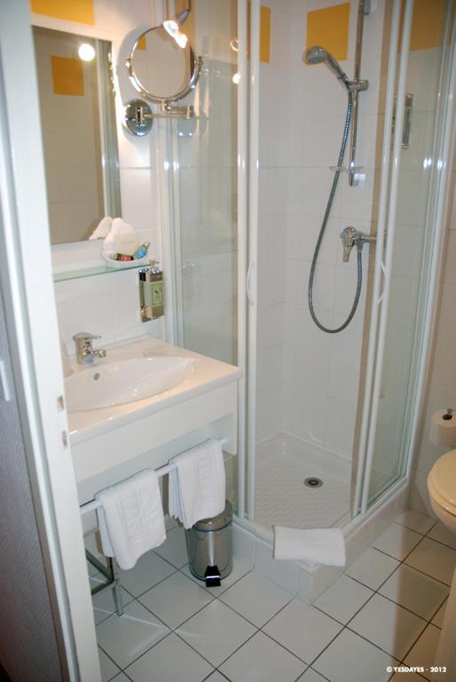 Hotel Savoie Leman Thonon-les-Bains Zimmer foto