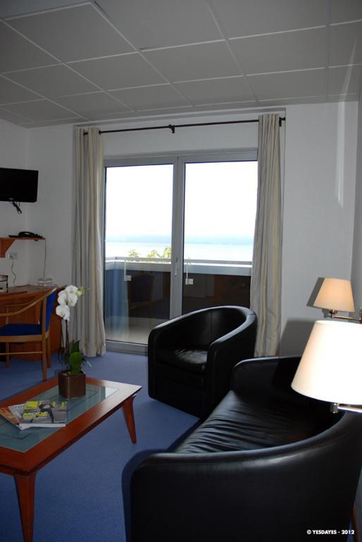 Hotel Savoie Leman Thonon-les-Bains Zimmer foto